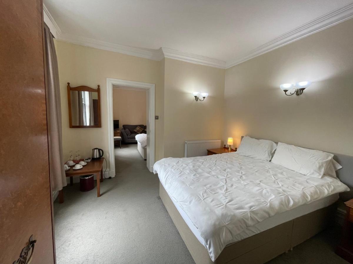Milverton Hotel By Bevolve - Free Parking Manchester Oda fotoğraf